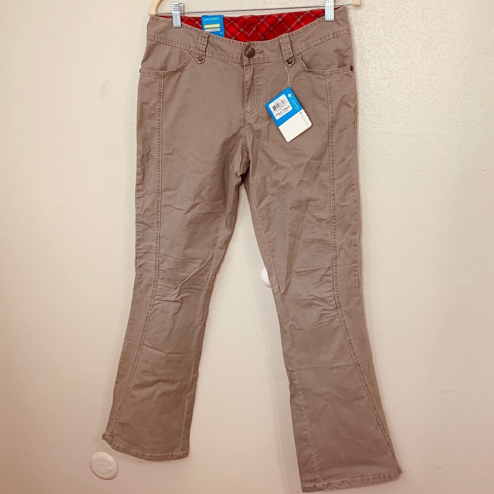 - NWT WOMENS COLUMBIA PANTS SIZE 10